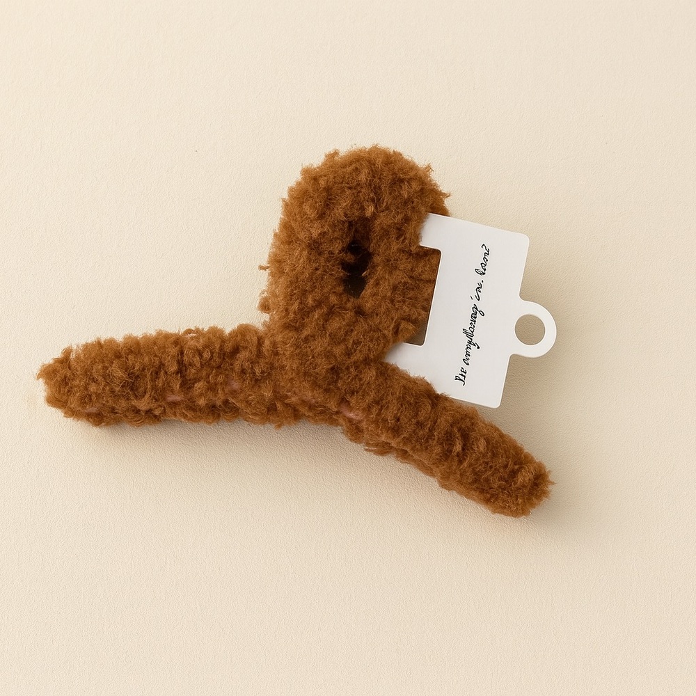 NWT | Brown Fuzzy Claw Clip